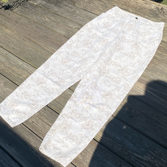 Talbots linen cotton blend jeans oatmeal color floral design size 12 high waist - Picture 4 of 13